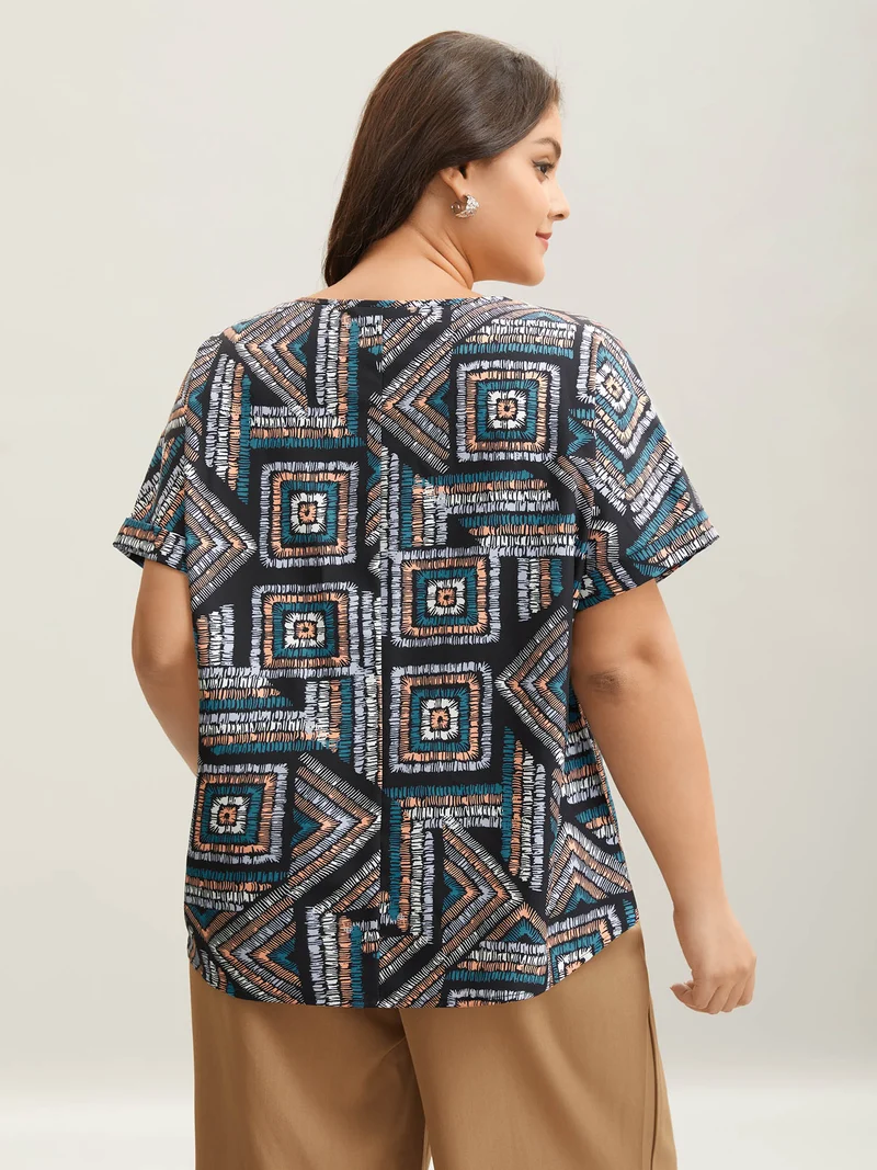 Geometric Print V-Neck Relaxed Fit Blouse