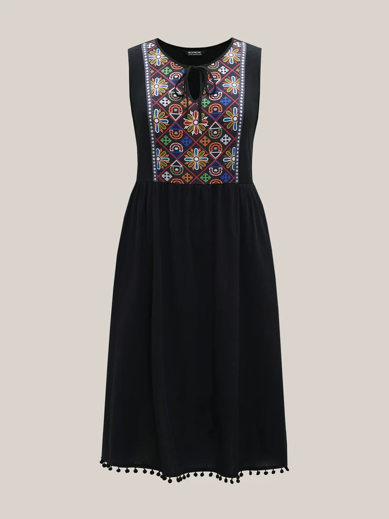 Cotton Boho Pattern Neck Tassels Midi Dress