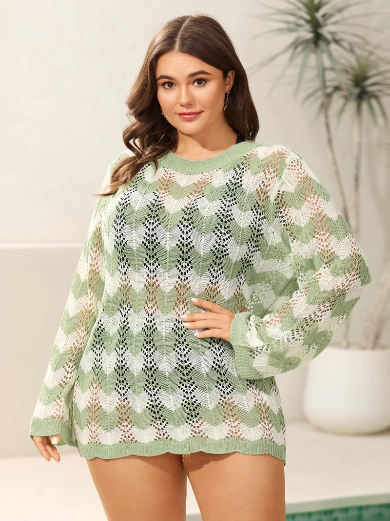 Textured Cut-Out Round Neck Pullover