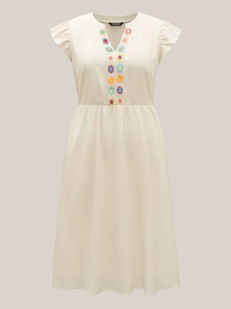 Notched Collar Spliced Pockets Midi Dress