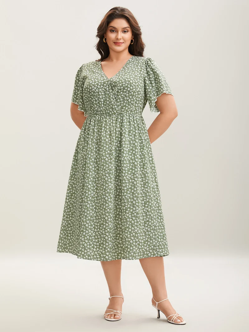 Ditsy Floral Print Flared Sleeve Midi Dress
