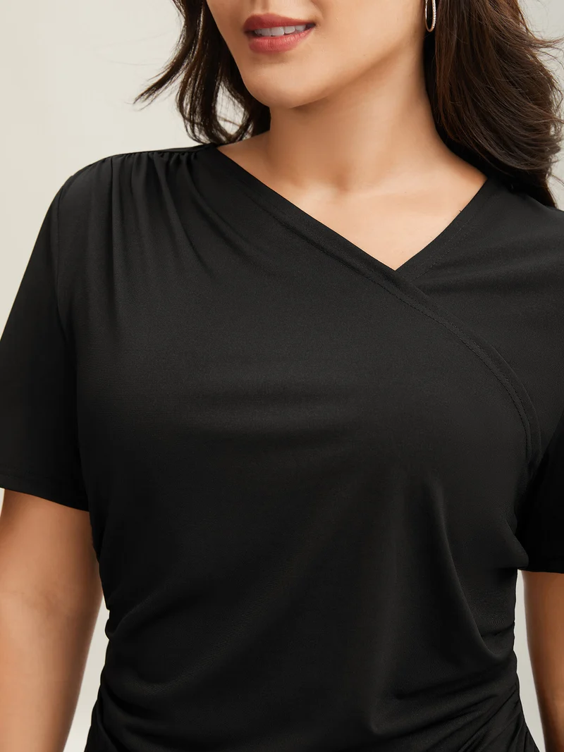 Asymmetrical Neckline Curved Hem Plain T-Shirt