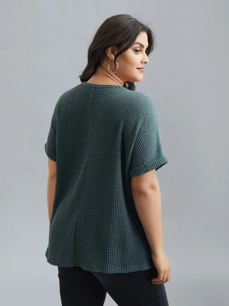 Stretchy Buttons Fitted Waffle Knit T-Shirt