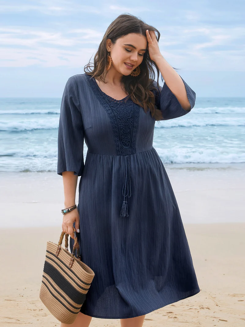 Textured Lace Patchwork Waist-Cinched Midi Dress