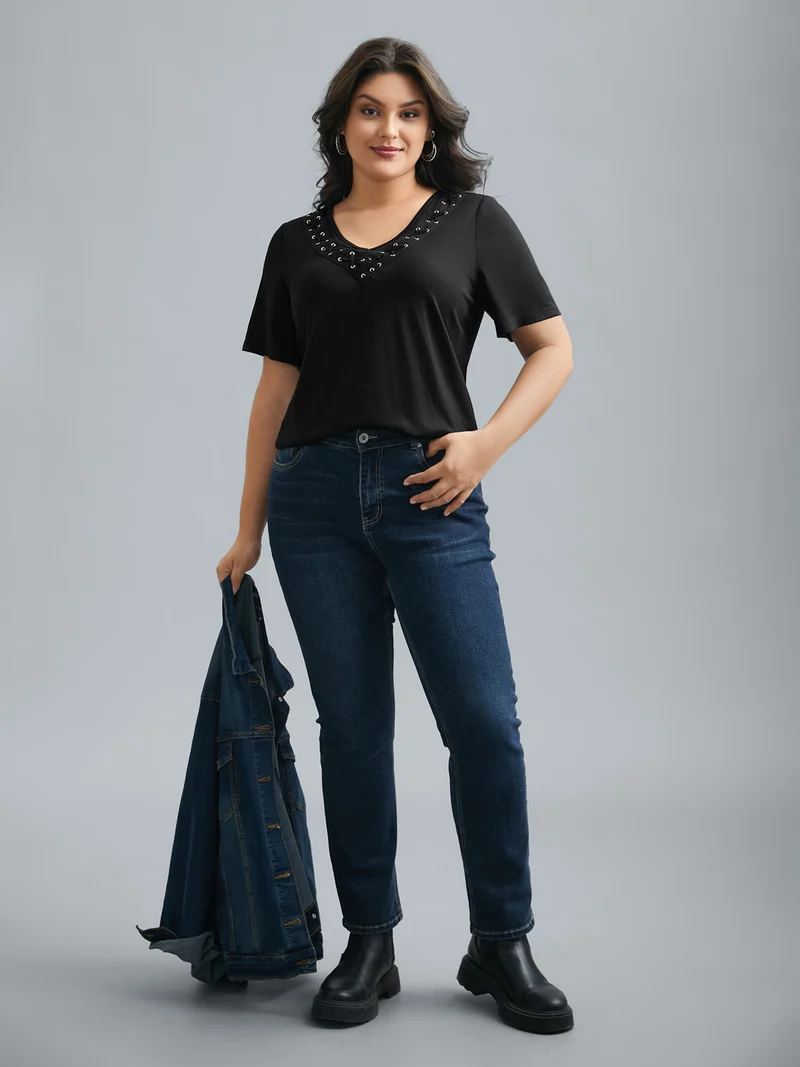 Stretchy V-Neck Hollow Fitted T-Shirt