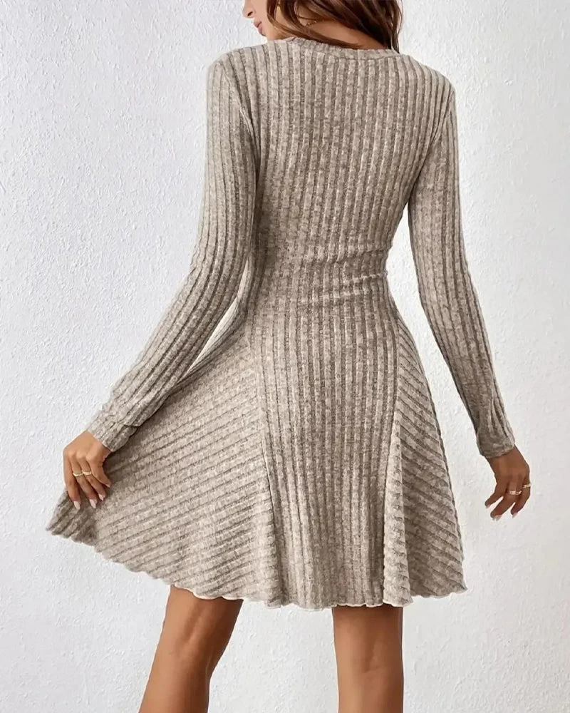 Robe Ligne A Manche Longue