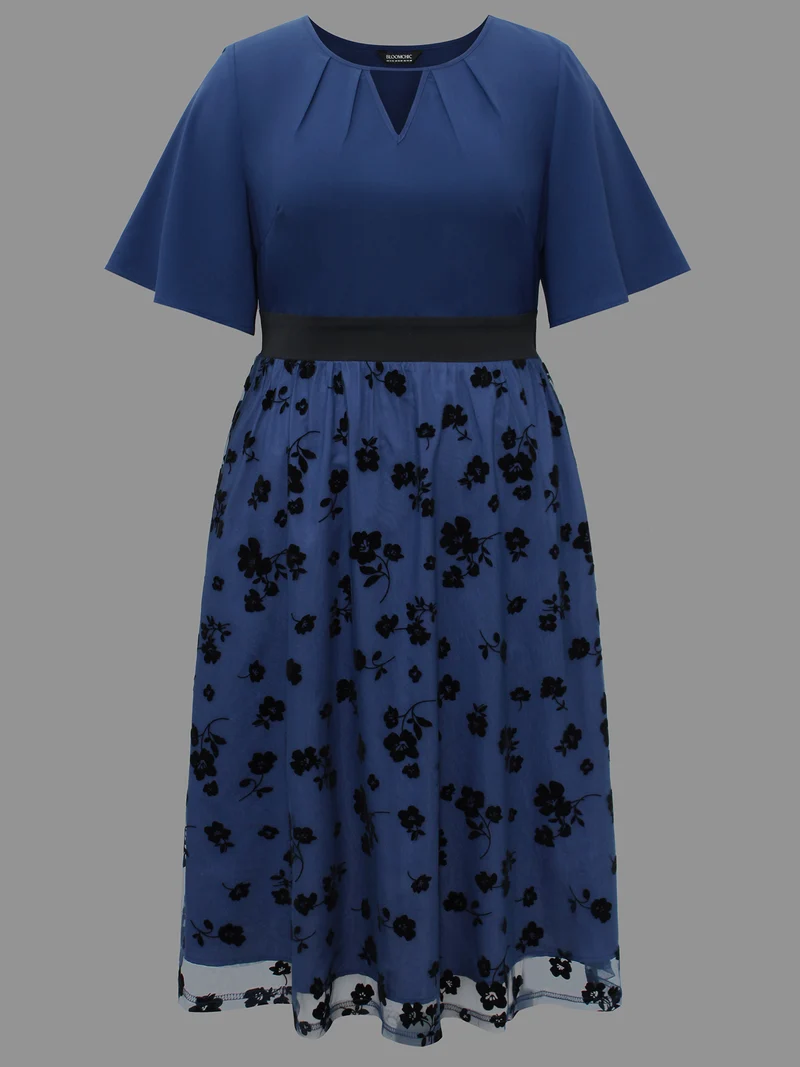 Floral Embroidered Mesh keyhole Dress