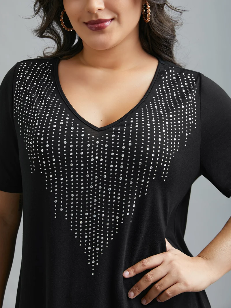 V-Neck Rhinestone Stretchy T-Shirt