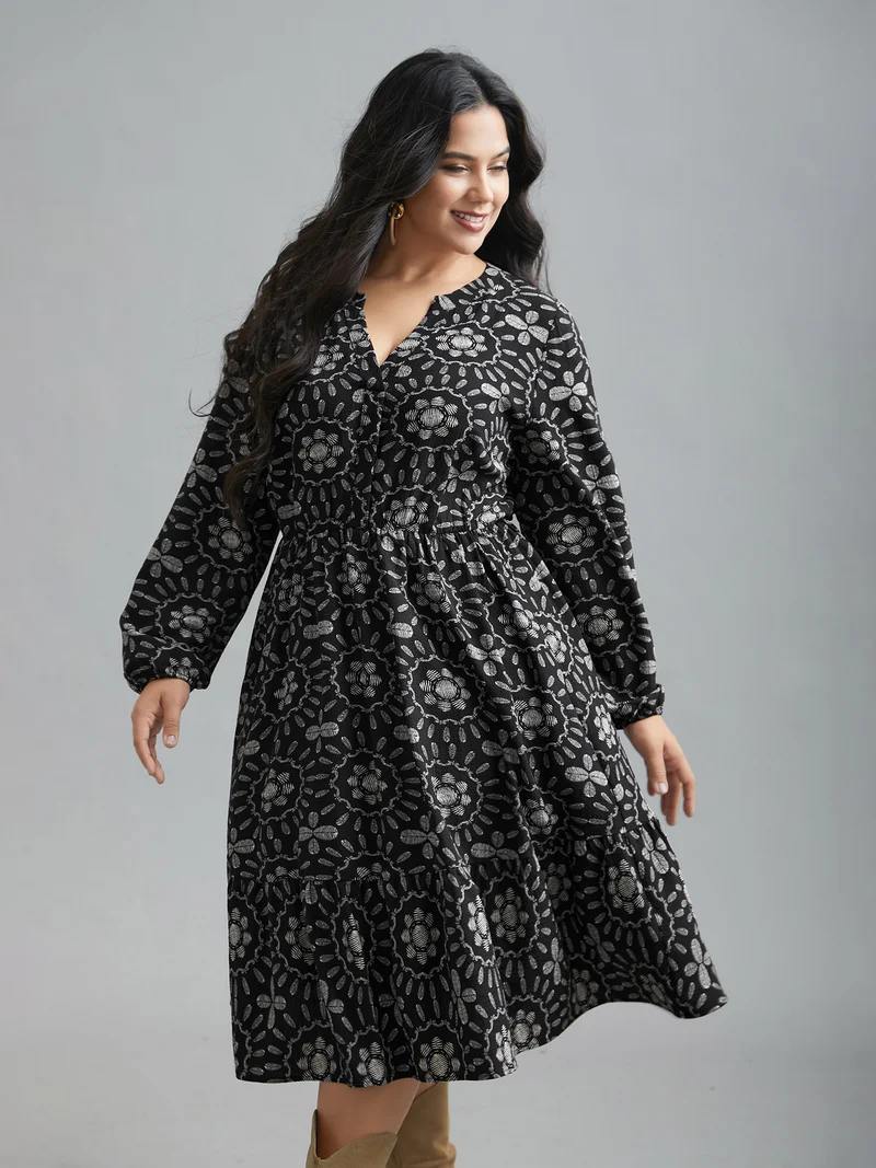 Notched Collar Print Tiered Midi Dress