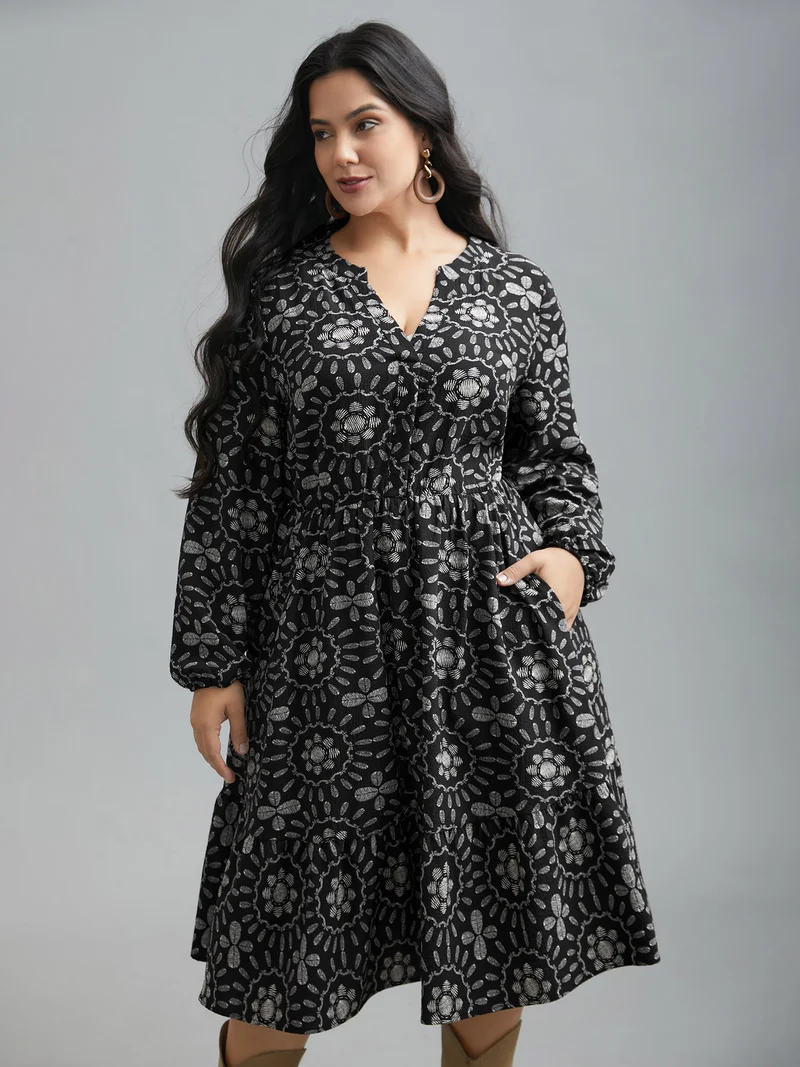 Notched Collar Print Tiered Midi Dress