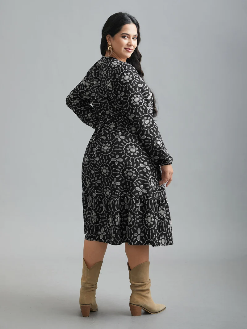 Notched Collar Print Tiered Midi Dress