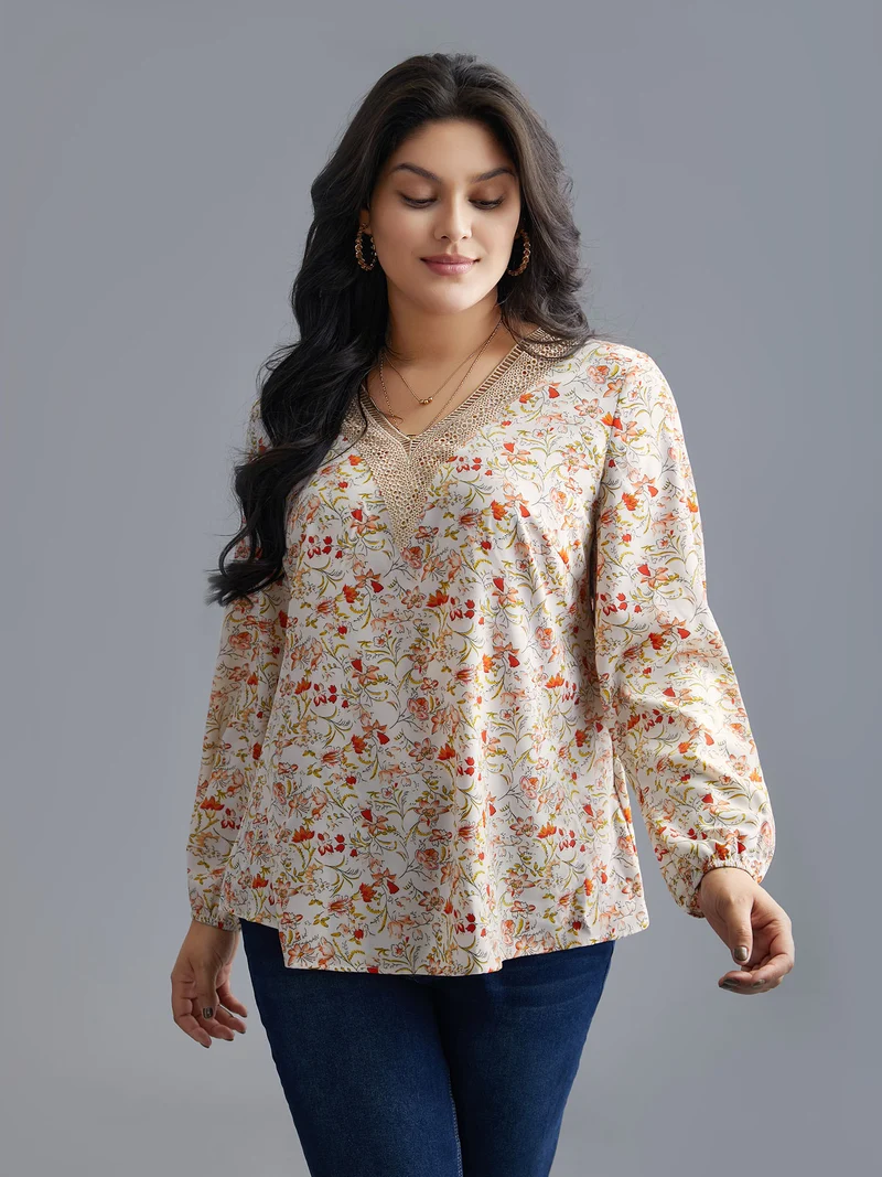 V Neck Ditsy Floral Contrast Webbing Blouse