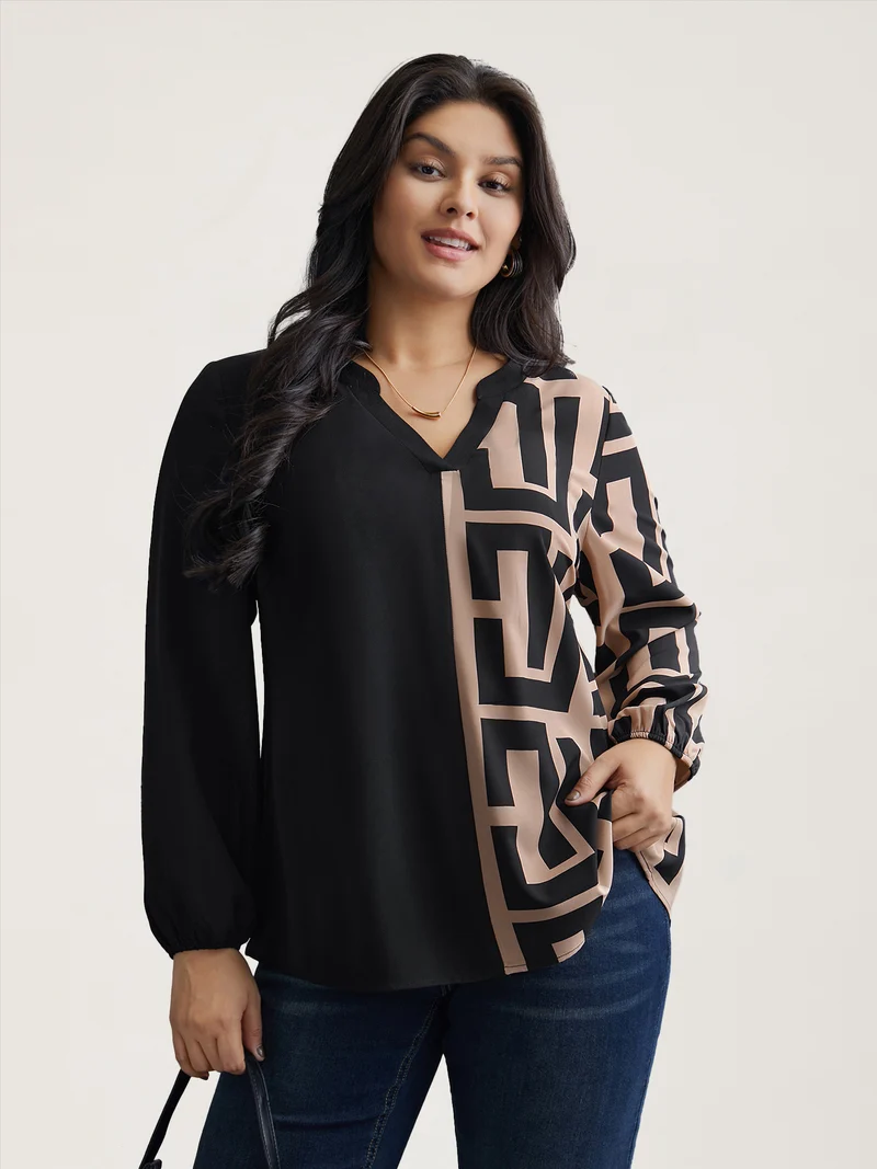 Notched Geometric Colorblock Contrast Blouse