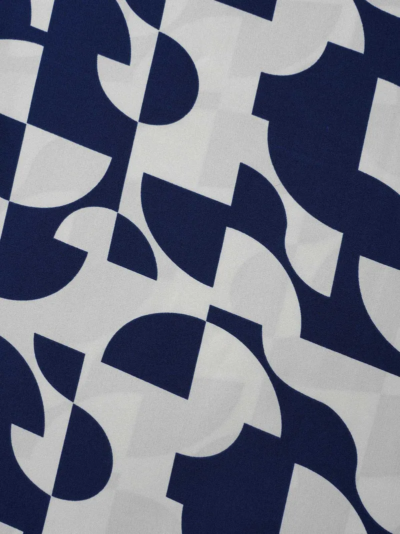 Round Neck Geometric Print Blouse