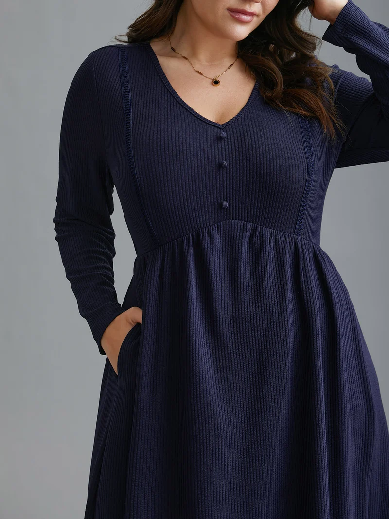 Pit Strip Pocket Waist-Cinching Midi Dress