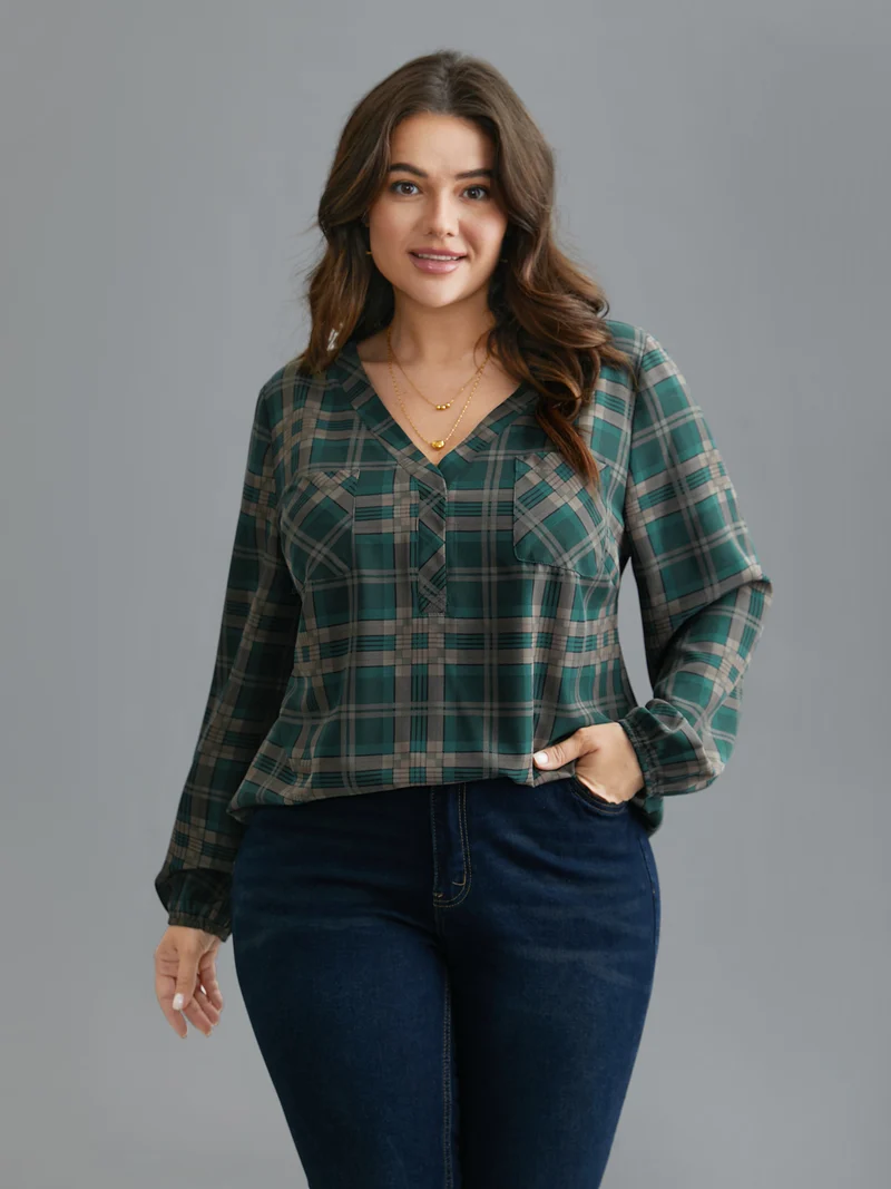 Plaid Pattern Chest Pocket Blouse