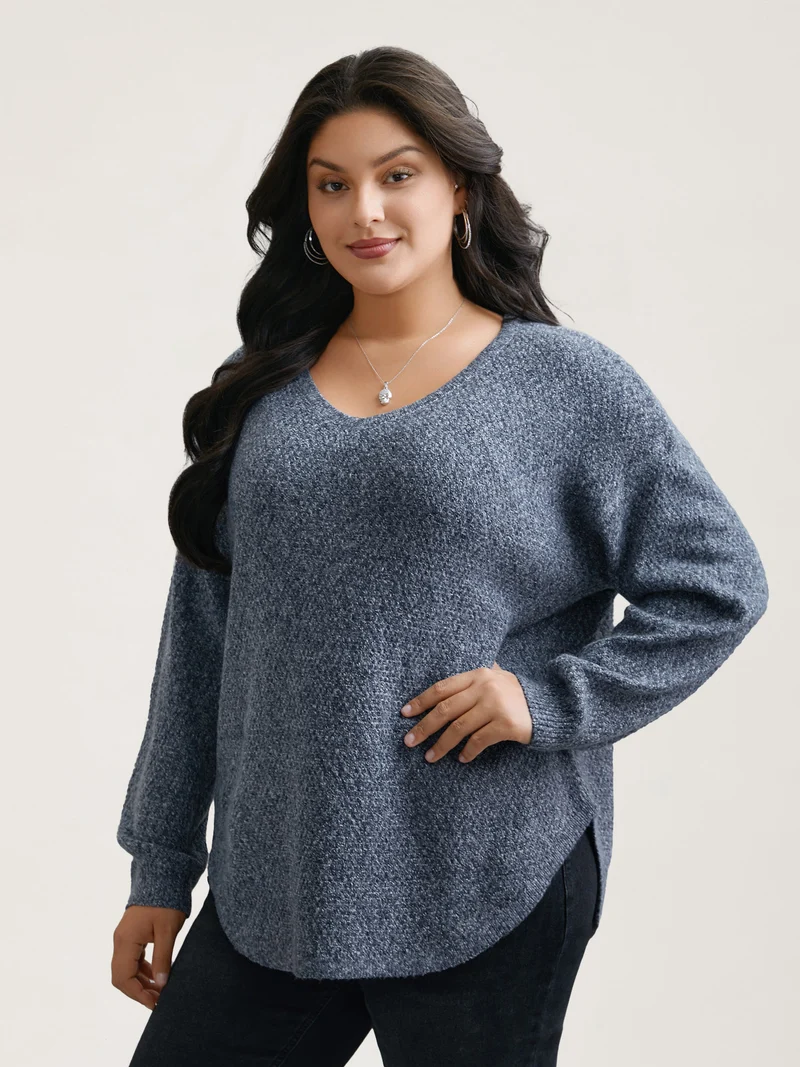 Textured V-Neck Curved Hem Pullover