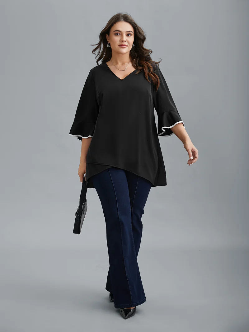 Color-Block Spliced Ruffled Overlap Hem Blouse