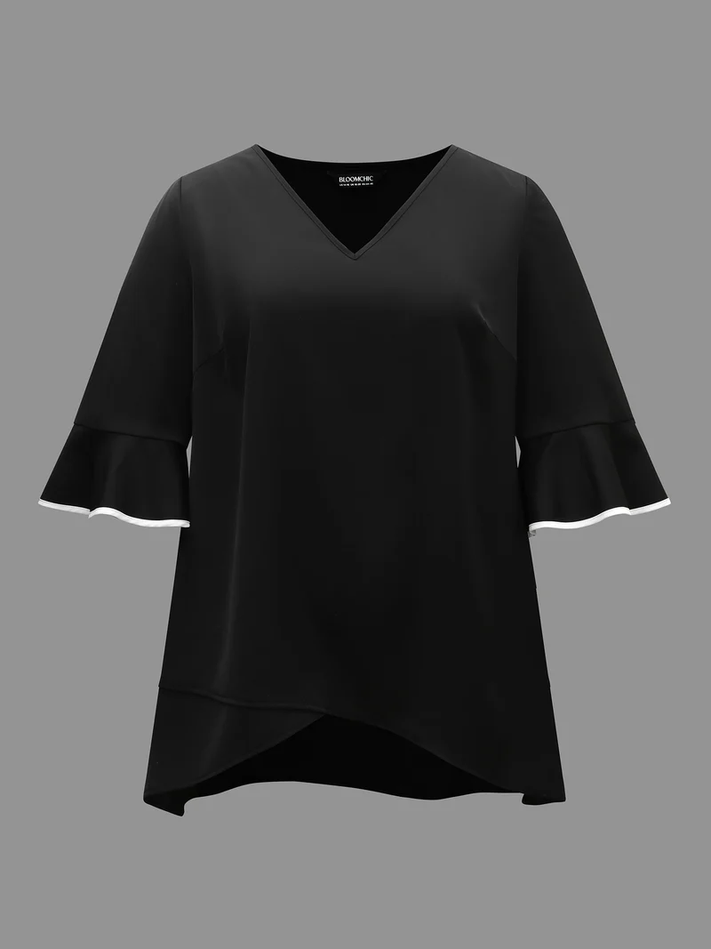 Color-Block Spliced Ruffled Overlap Hem Blouse