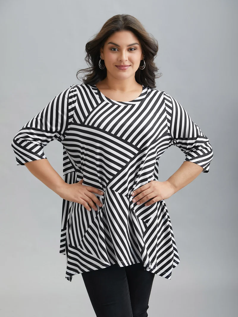 Striped Arc Hem Round Neck T-Shirt