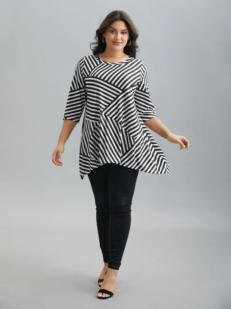 Striped Arc Hem Round Neck T-Shirt