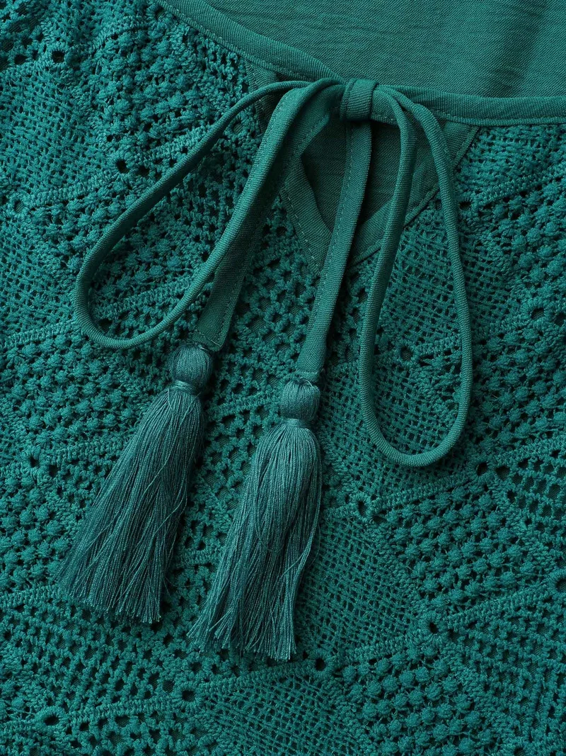 Lace Neck Detail Tassels Midi Dress