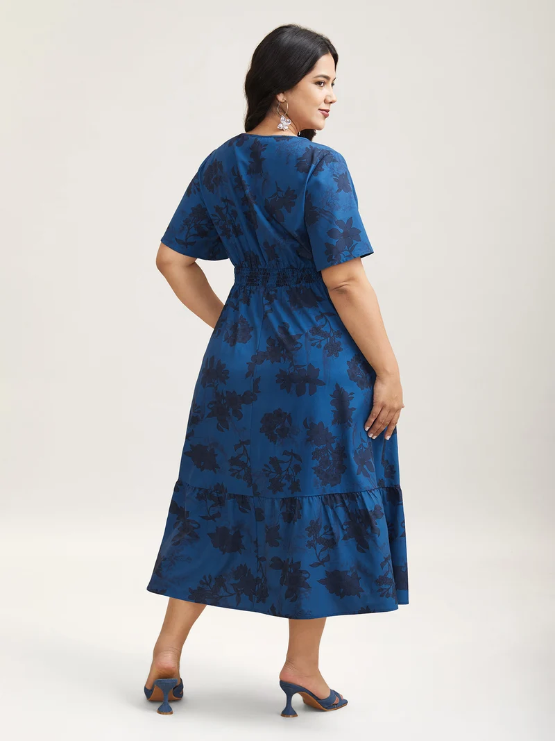 Silhouette Flower Shirred Pockets Midi Dress