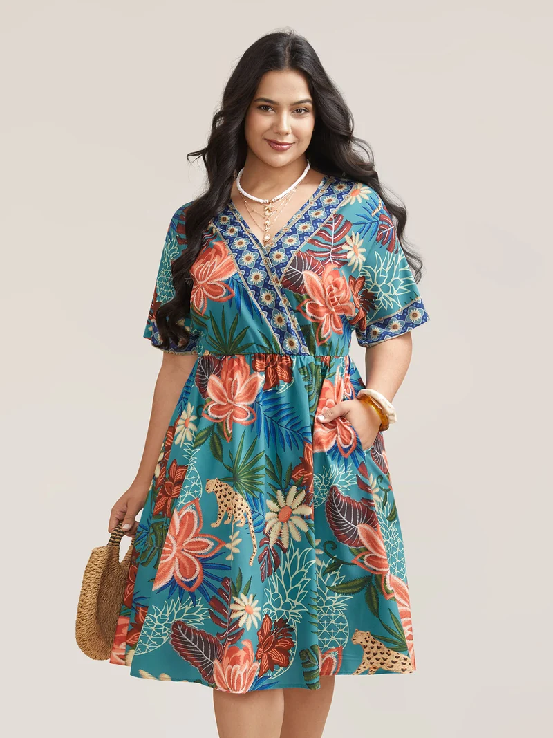 Floral Print Surplice Neck Pockets Midi Dress