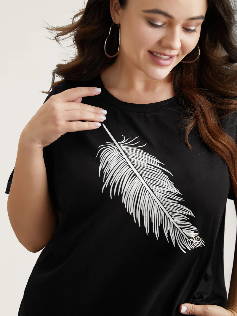 Stretchy Feather Print Round Neck T-Shirt