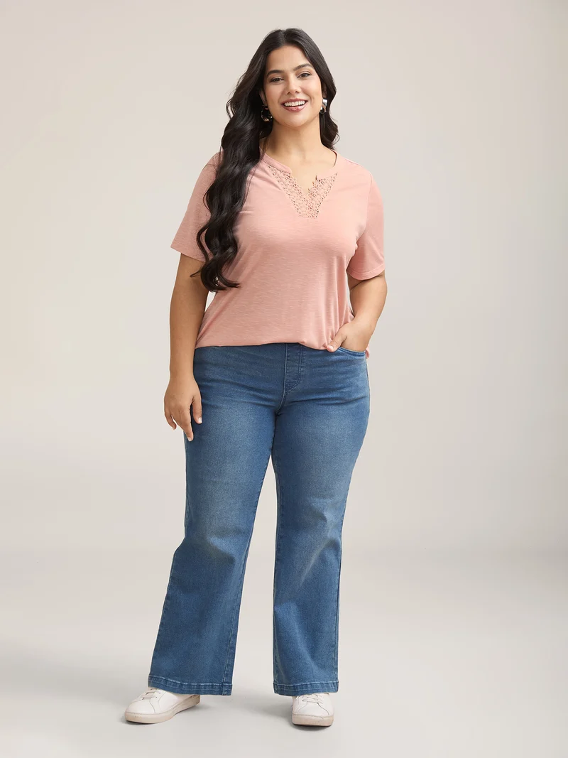 Lace Detail Notched Collar Fitted T-Shirt