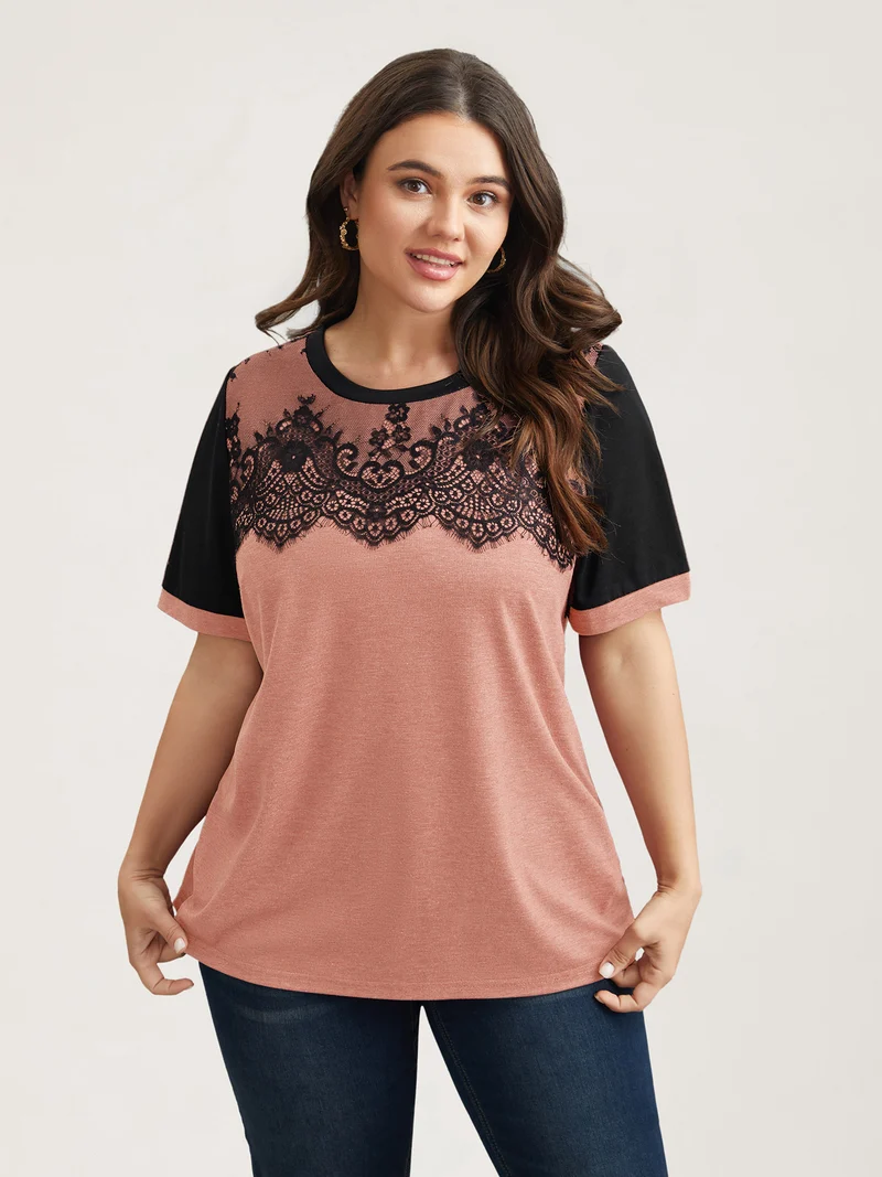 Stretchy Scalloped Lace Color Contrast T-Shirt