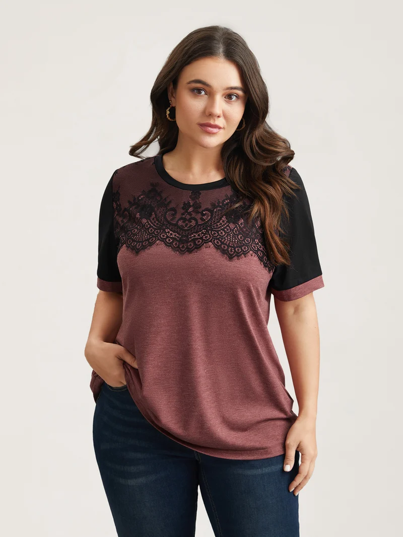 Stretchy Scalloped Lace Color Contrast T-Shirt