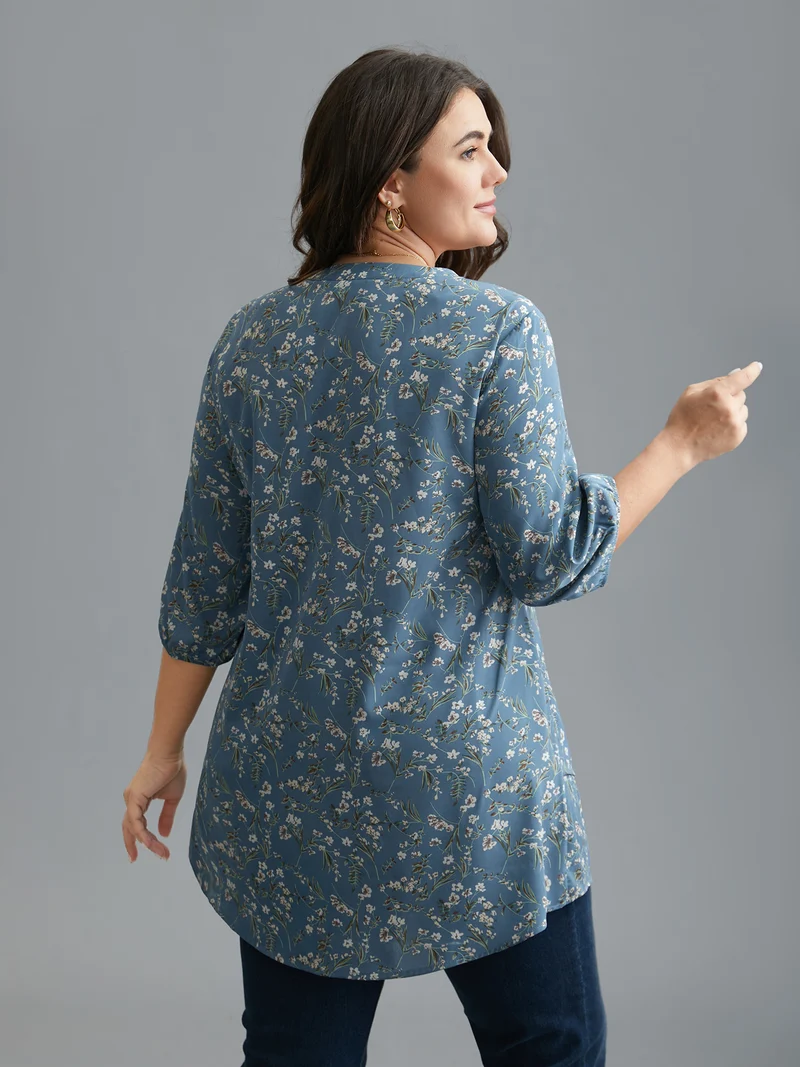 Floral Asymmetrical Hem Elastic Cuff Blouse