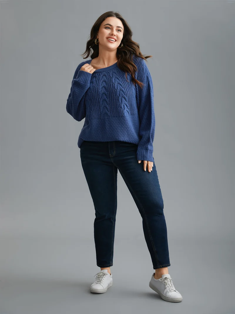 Cable Knit Raglan Sleeve Round Neck Pullover