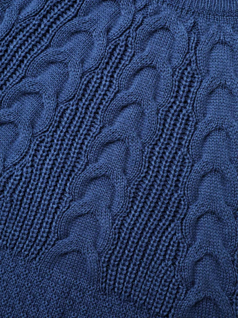 Cable Knit Raglan Sleeve Round Neck Pullover