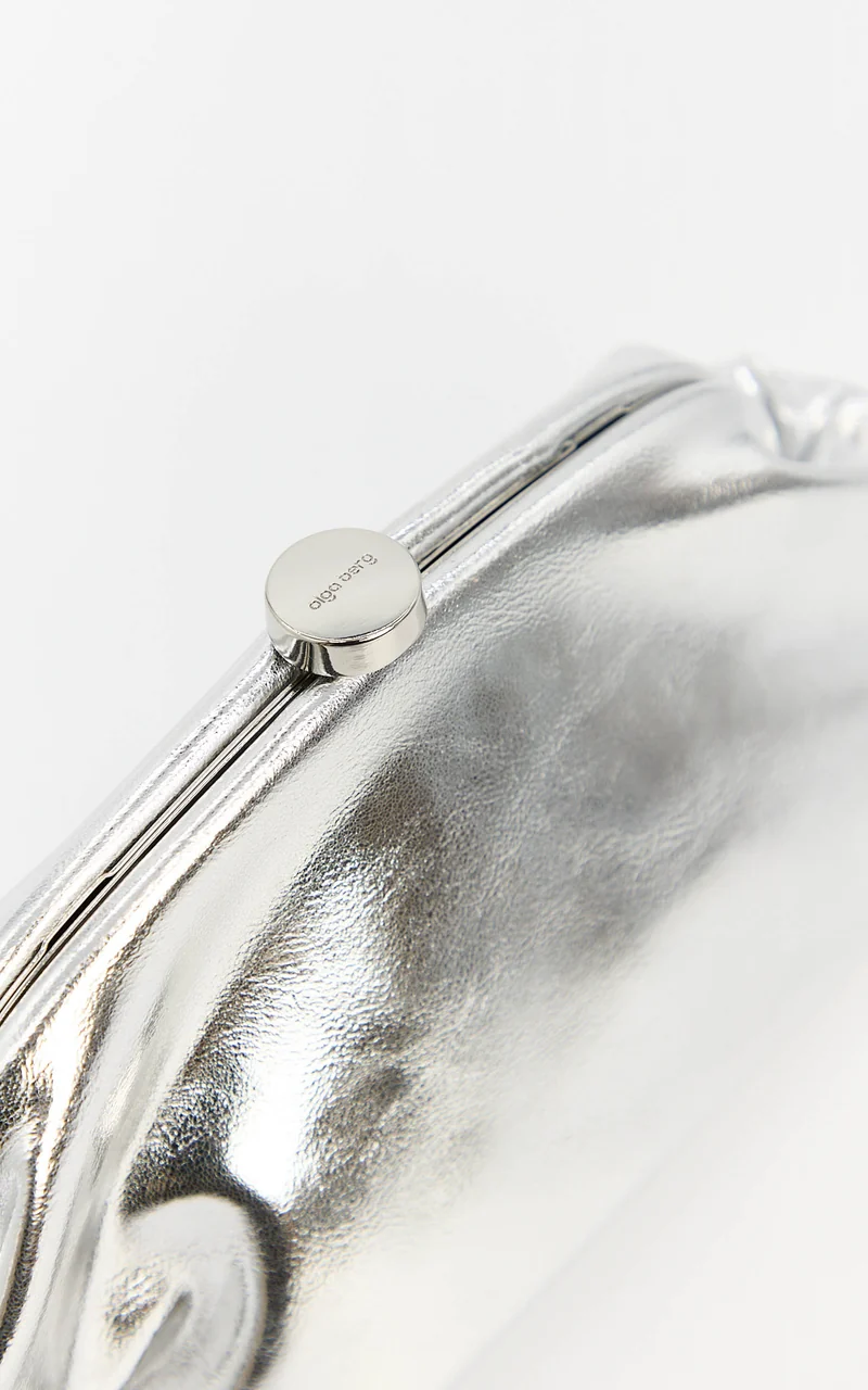Olga Berg - Tally Metallic Clutch in Silver