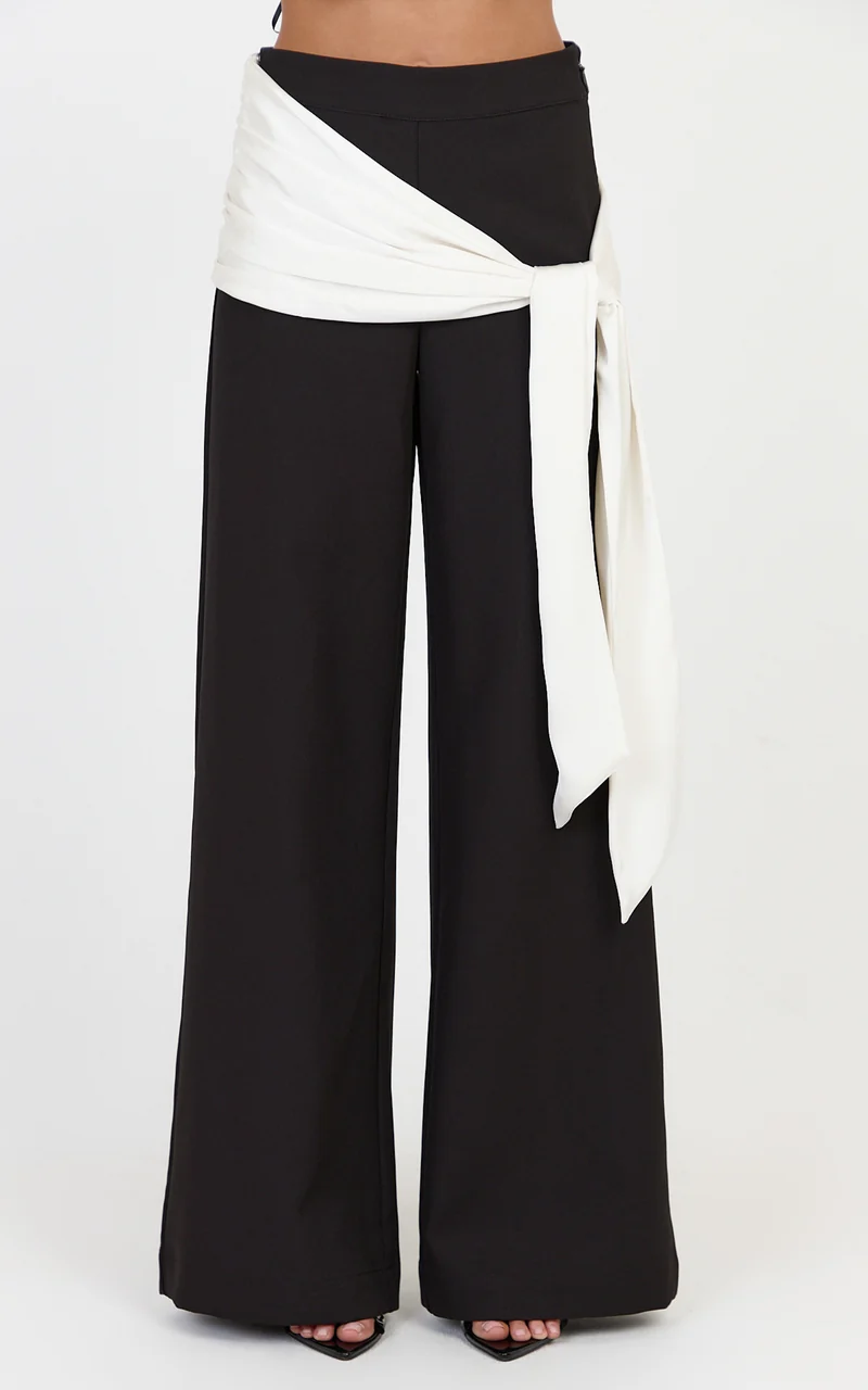 Talia Pants - Straight Leg Mid Rise Pants With Contrast Waist Tie in Black/Off White