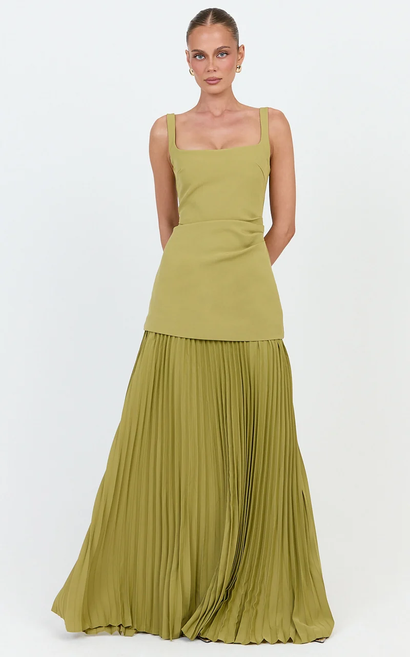 Sol Maxi Dress - Scooped Neck Contrast Pleated Dress in Olive