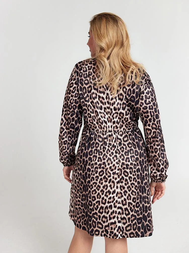 Round-neck Leopard Dress