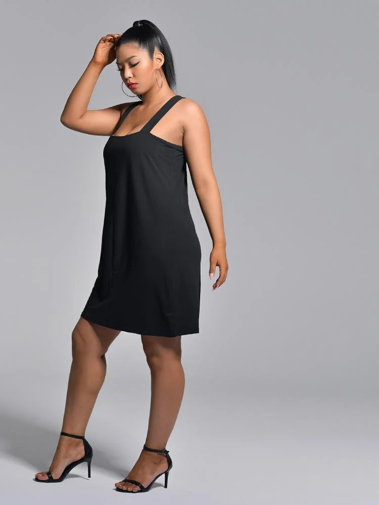 Backless Solid Color Dress