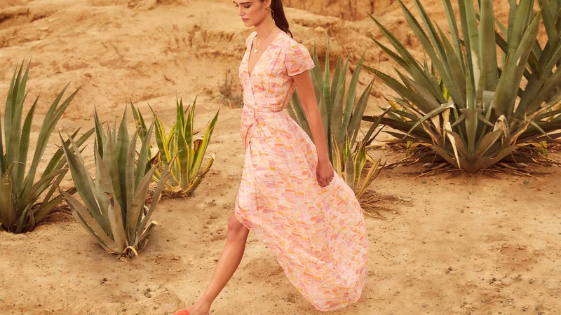 Robe Malice Salinas