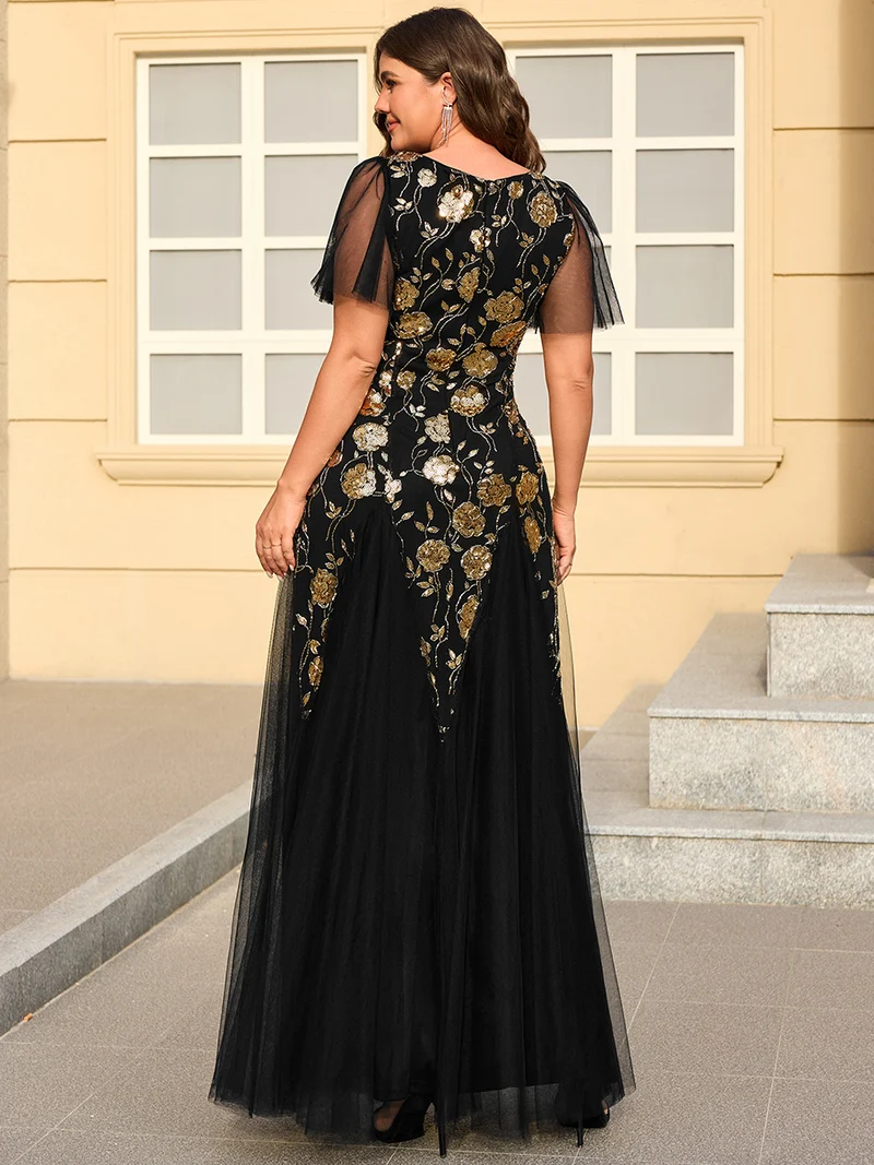 ever ORLA|Robe longue à manches courtes en sequins avec volants et décolleté en V