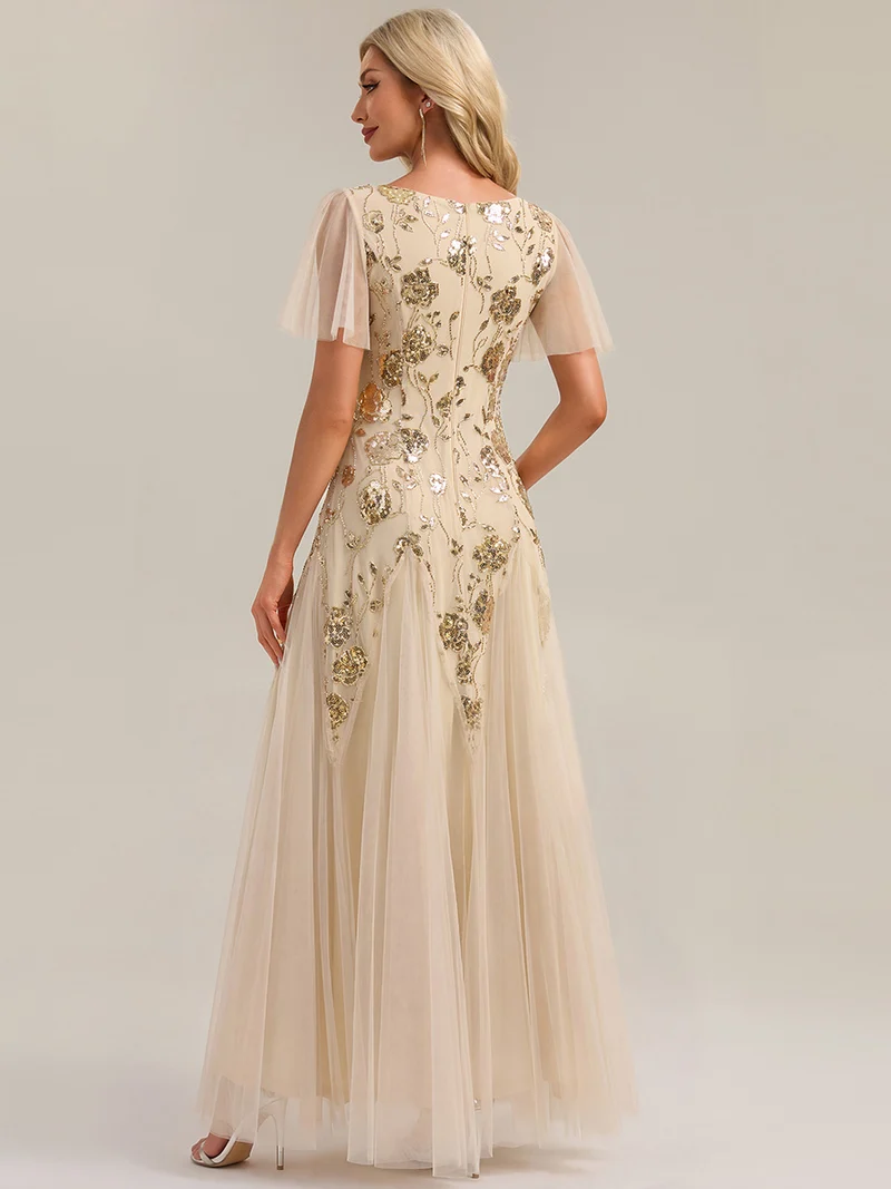 ever ORLA|Robe longue à manches courtes en sequins avec volants et décolleté en V