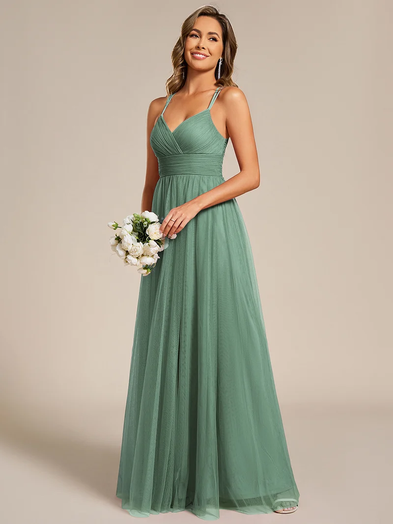 Robe longue sans manches à décolleté en V profond avec plissé et finition en dentelle à frange Robe de demoiselle d'honneur