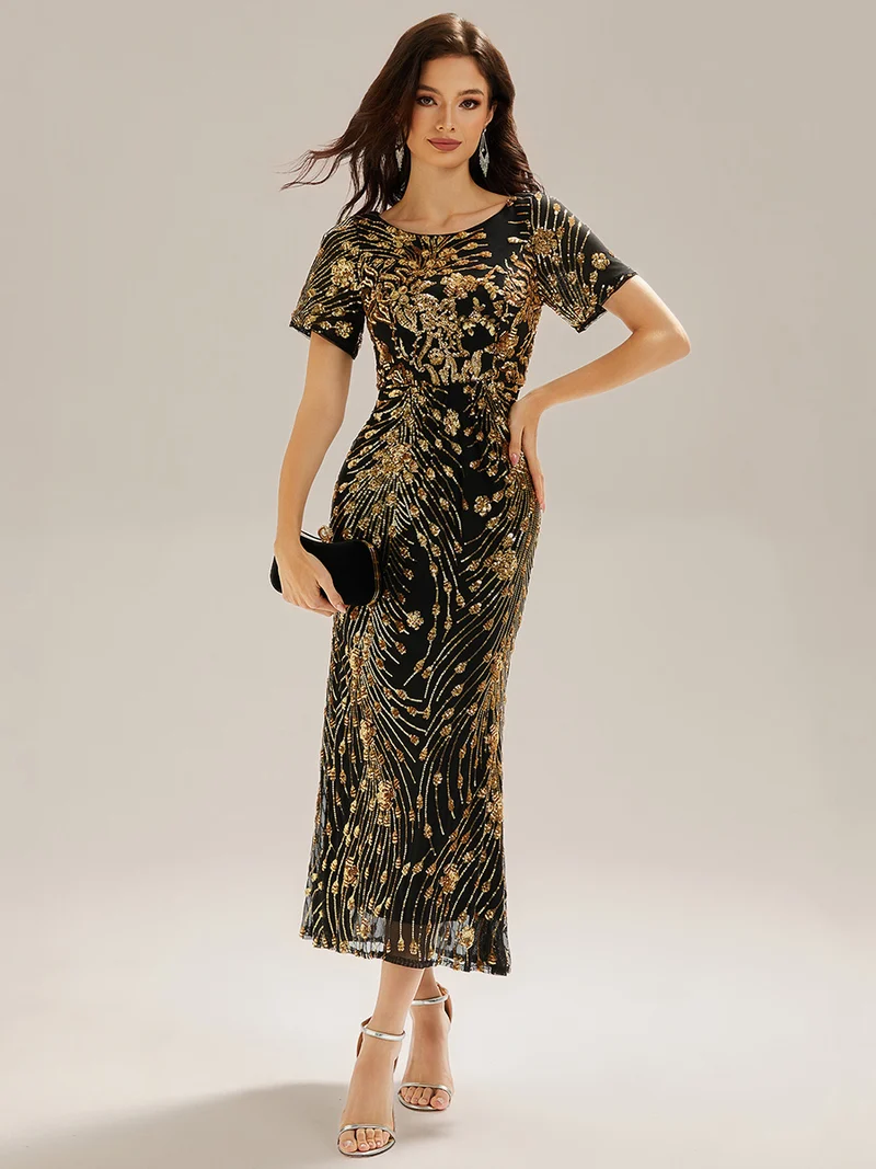 Robe de soirée chic sans bretelles en stretch haut avec détail froncé et col rond longueur midi