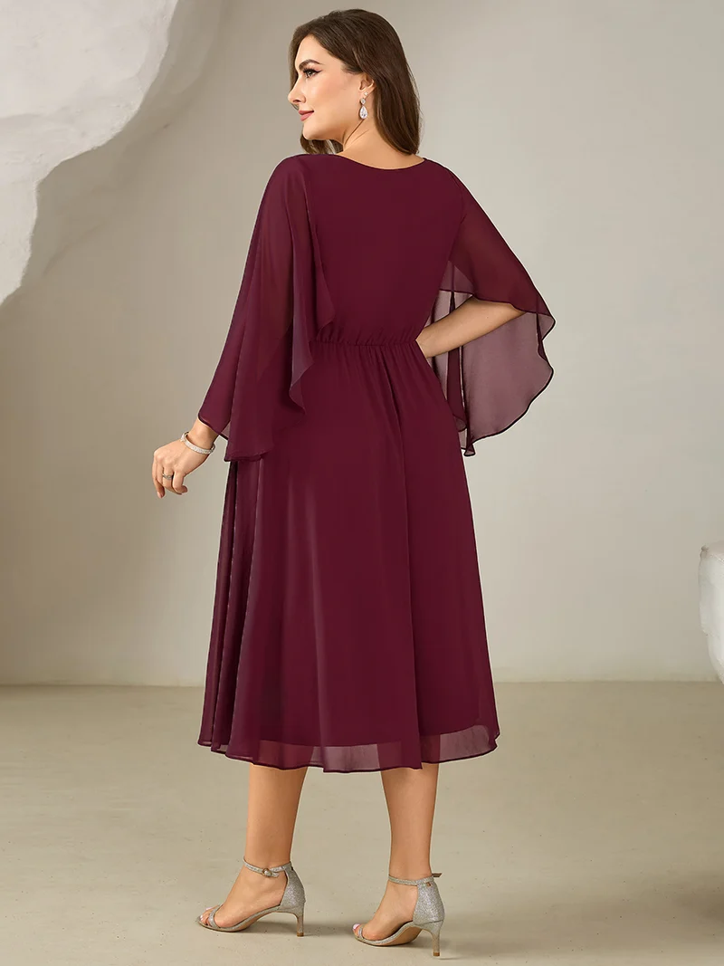 pretty WYNN|Robe midi A ligne à encolure en V profond à volants et manches trois quarts grande taille avec accent chaîne Robes d'invité de mariage