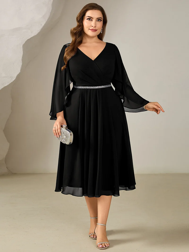 pretty WYNN|Robe midi A ligne à encolure en V profond à volants et manches trois quarts grande taille avec accent chaîne Robes d'invité de mariage