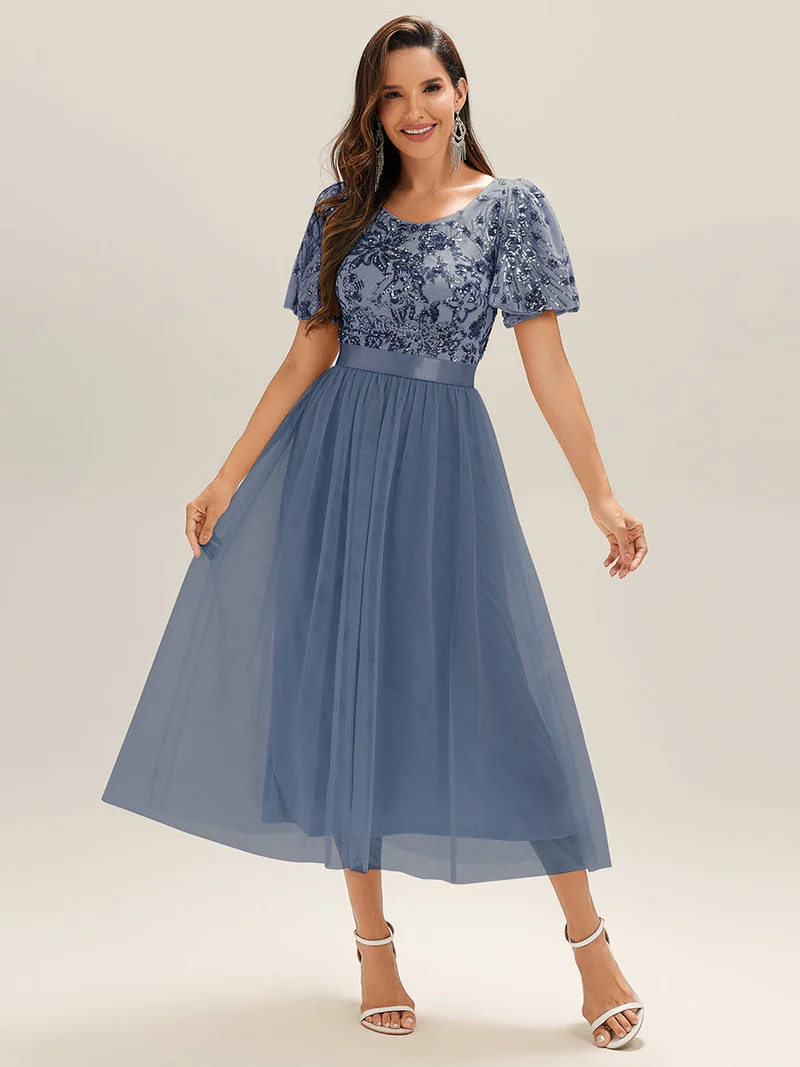 Robe de soirée mi-longue en tulle à sequins et col rond(Vente Finale)
