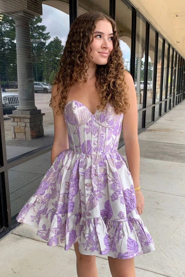 Robe de soirée trapèze en satin fleuri sans manches avec fermeture éclair et soutien-gorge intégré