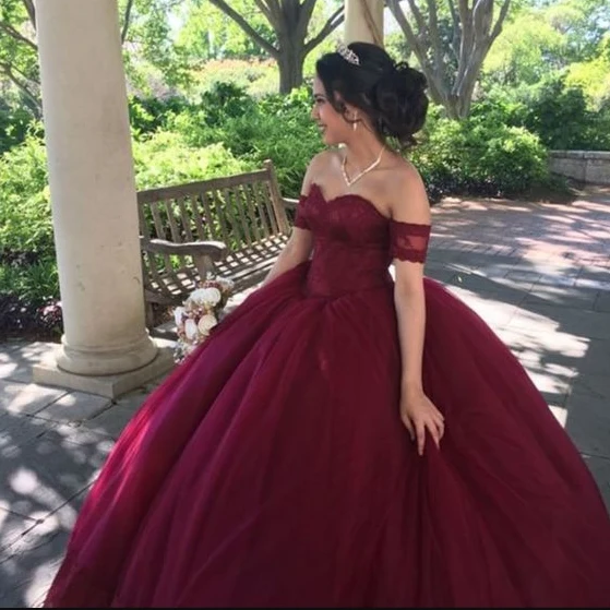 Robe de bal trapèze en tulle pour fille avec dos à lacets
